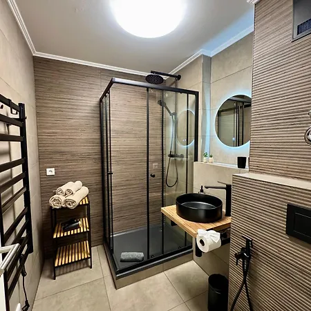 アパート Modernes 2-zi Mit Terrasse Und Garten ドレスデン