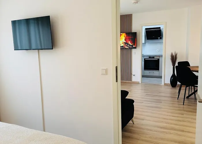 Modernes 2-zi Mit Terrasse Und Garten Διαμέρισμα Δρέσδη