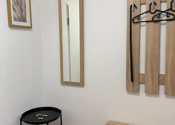 Modernes 2-zi Mit Terrasse Und Garten Διαμέρισμα *