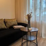 Modernes 2-zi Mit Terrasse Und Garten دريسدن